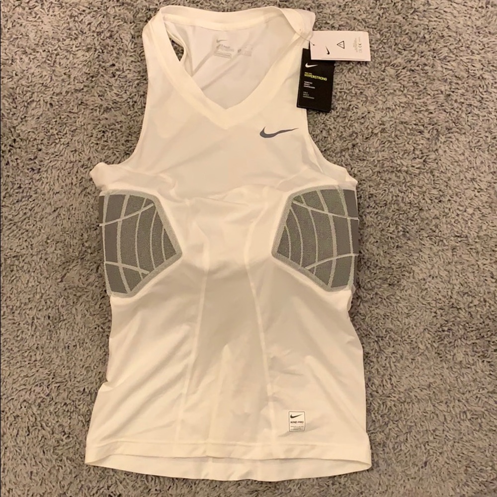 NIKE Pro Hyperstrong Tank